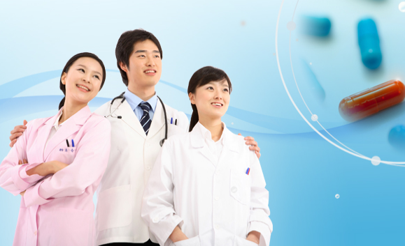 選擇日化行業(yè)無塵潔凈室設(shè)備的注意事項(xiàng)